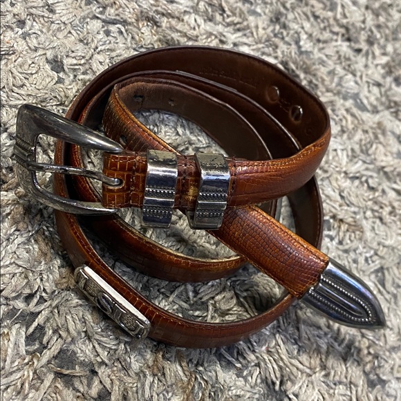 Brown Leather Belt with LSU Silver Buckle sz 42 - Picture 8 of 10